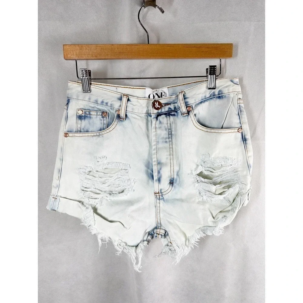 One Teaspoon Anarchy Outlaws Light Wash Denim Distressed Shorts size 27